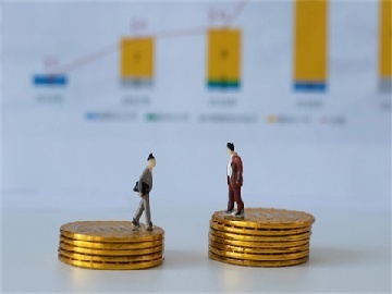 强一半导体IPO被上交所追问：实际控制人是否稳定？股权协议有何玄机？